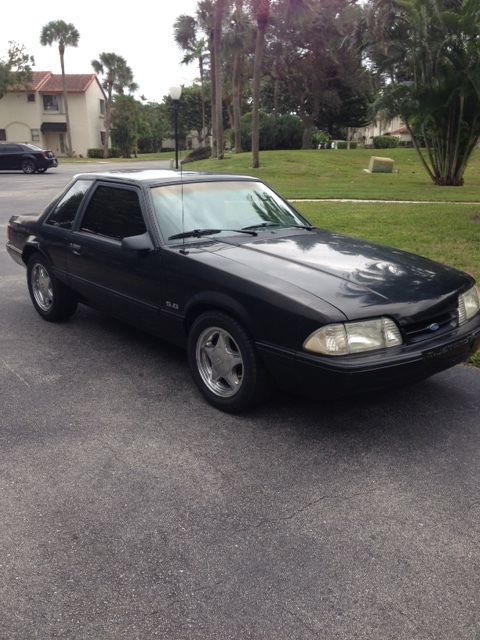 1993 Ford Mustang LX Coupe/Notchback 1993 Ford Mustang