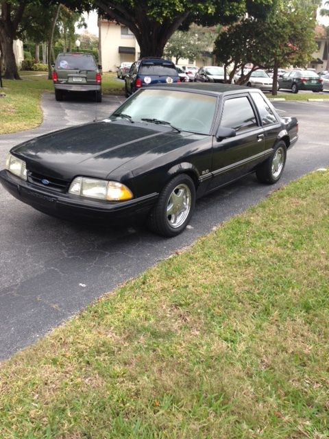 1993 Ford Mustang - photo 2