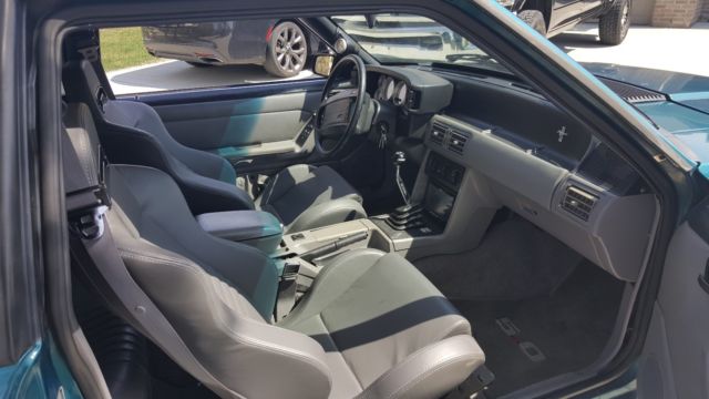 1993 Ford Mustang notchback - photo 11