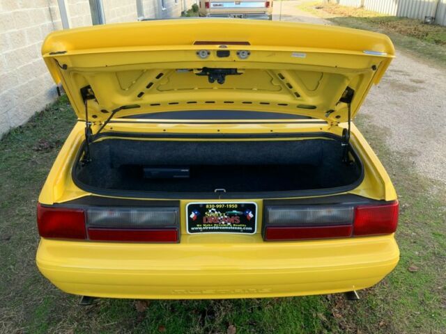 1993 Ford Mustang Rare Feature Car, 5.0 HO, 5-Speed - photo 5