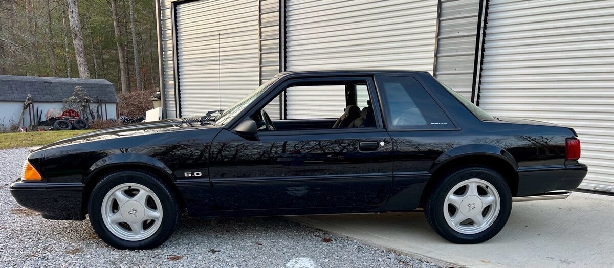 1993 Ford Mustang LX - photo 3