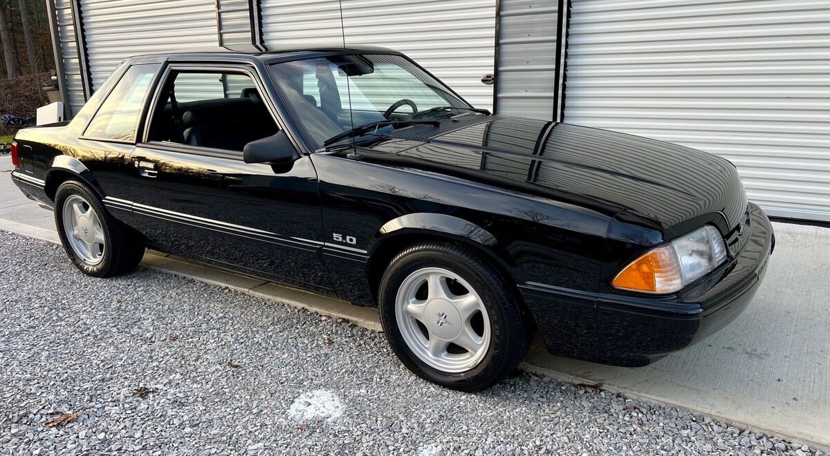 1993 Ford Mustang LX - photo 6