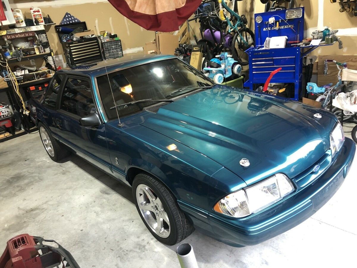 1993 Ford Mustang LX - photo 2