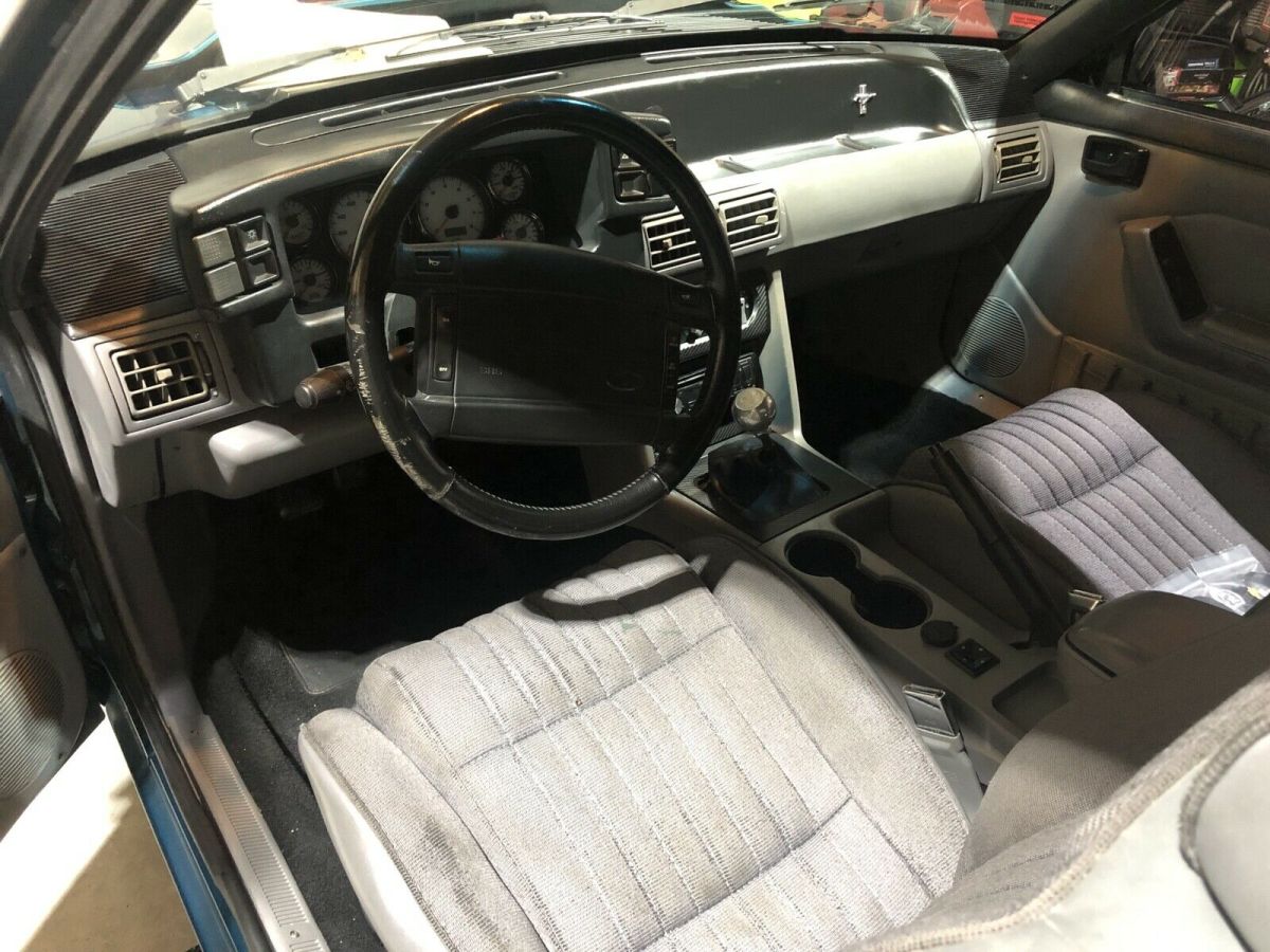 1993 Ford Mustang LX - photo 8