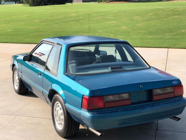 1993 Ford Mustang SSP 5.0, 5-Speed, Reef Blue, Police Coupe - photo 9