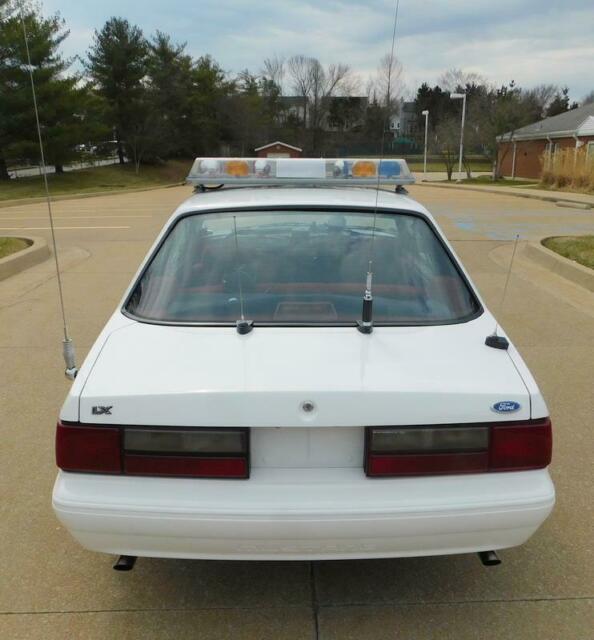 1993 Ford Mustang SSP 5.0 - photo 12