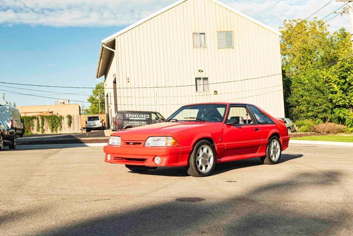 1993 Ford Mustang SVT Cobra Base 2dr Hatchback 1993 Ford Mustang Base 2dr Hatchback