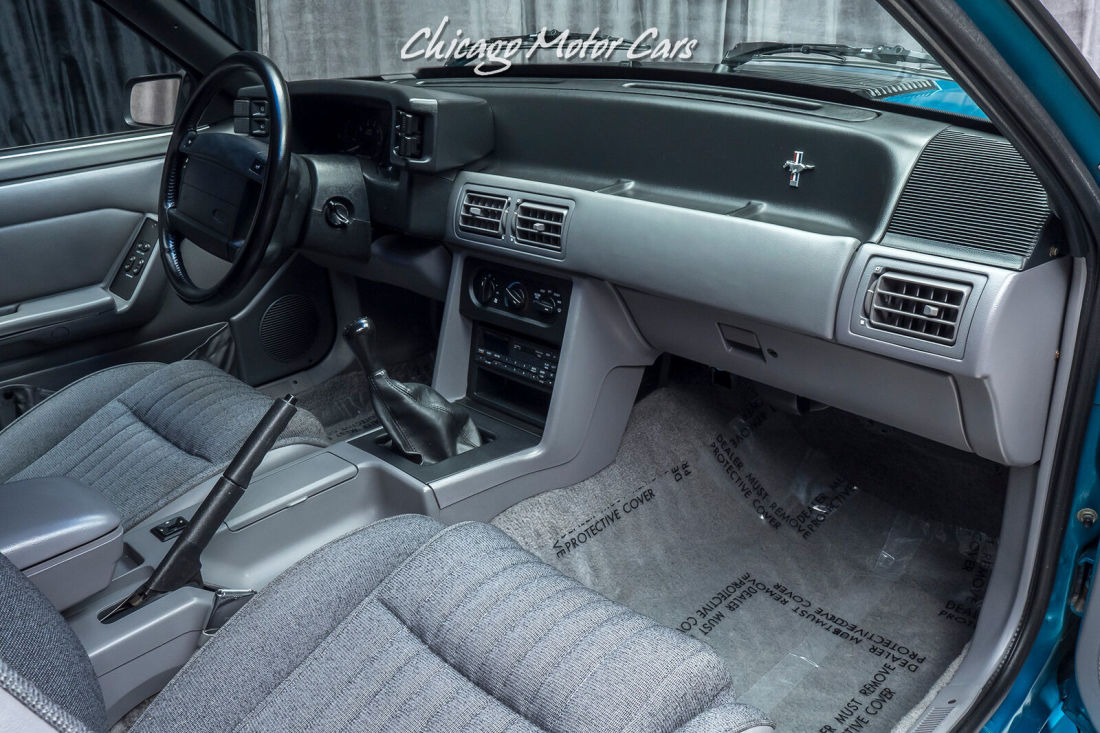 1993 Ford Mustang SVT Cobra Coupe EXCELLENT CONDITION! LIMITED EDITI - photo 11