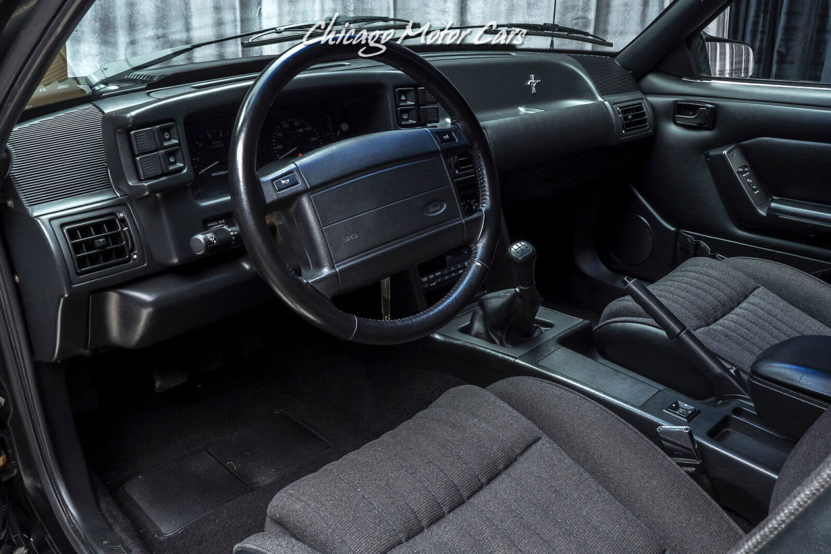 1993 Ford Mustang SVT Cobra Coupe EXCELLENT CONDITION! ONLY 7,800 MI - photo 8