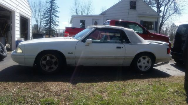 1993 Ford Mustang Triple White Feature Limited Edition - photo 4