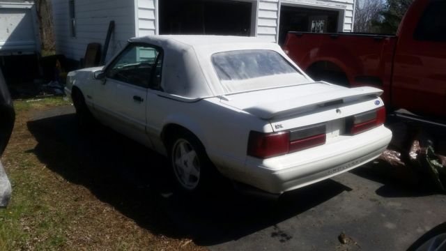 1993 Ford Mustang Triple White Feature Limited Edition - photo 5