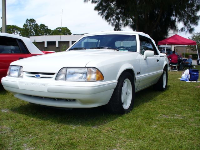 1993 Ford Mustang - photo 6
