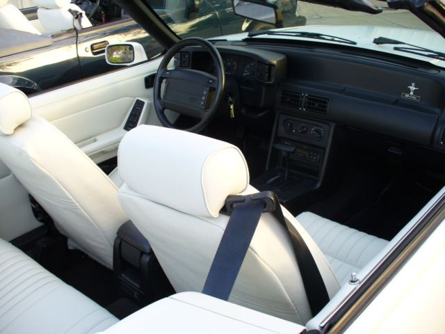 1993 Ford Mustang - photo 9