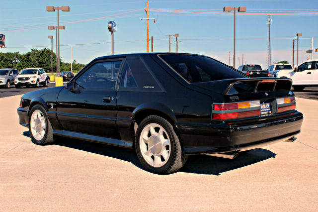 1993 Ford Mustang SVT Cobra - photo 6
