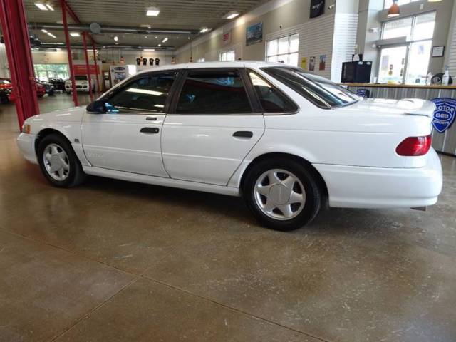 1993 Ford Taurus SHO 4dr Sedan - photo 10