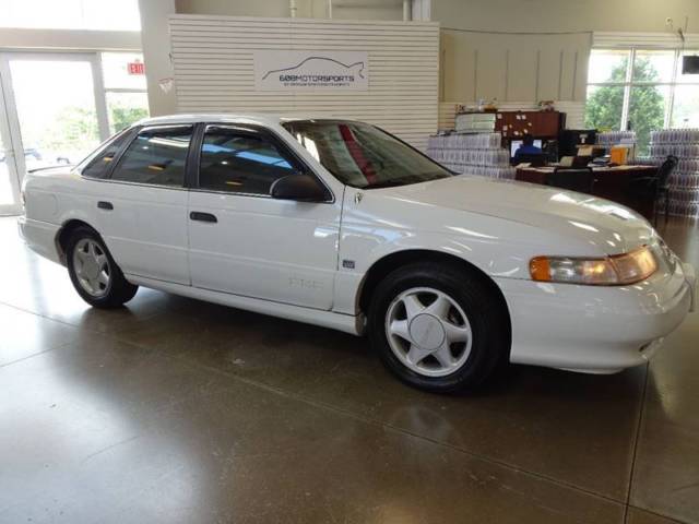 1993 Ford Taurus SHO 4dr Sedan - photo 4
