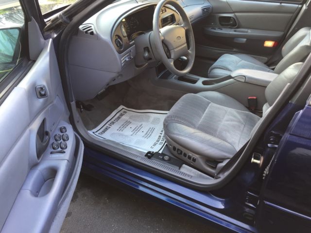 1993 Ford Taurus SHO - photo 11