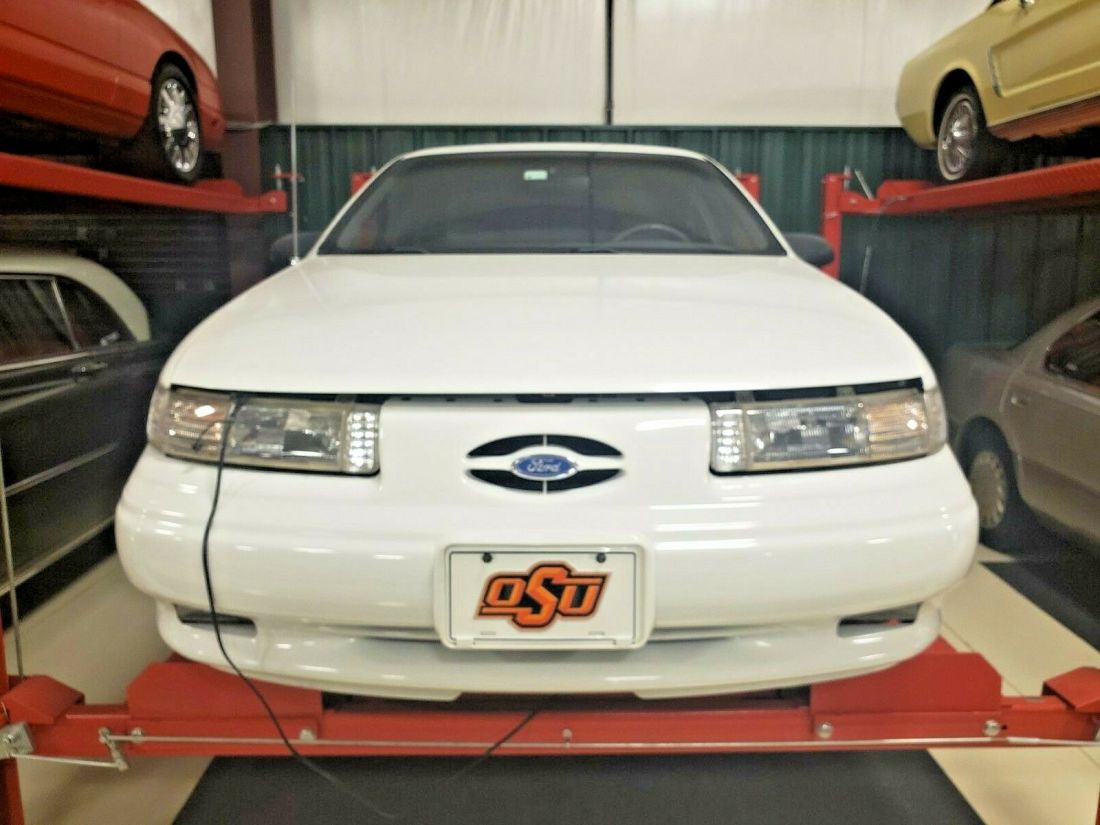 1993 Ford Taurus SHO - photo 12