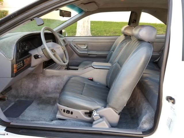 1993 Ford Thunderbird LX - photo 12