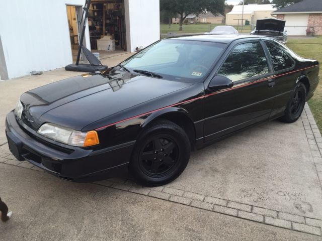 1993 Ford Thunderbird Super Coupe 38,568 miles 1993 Ford Thunderbird