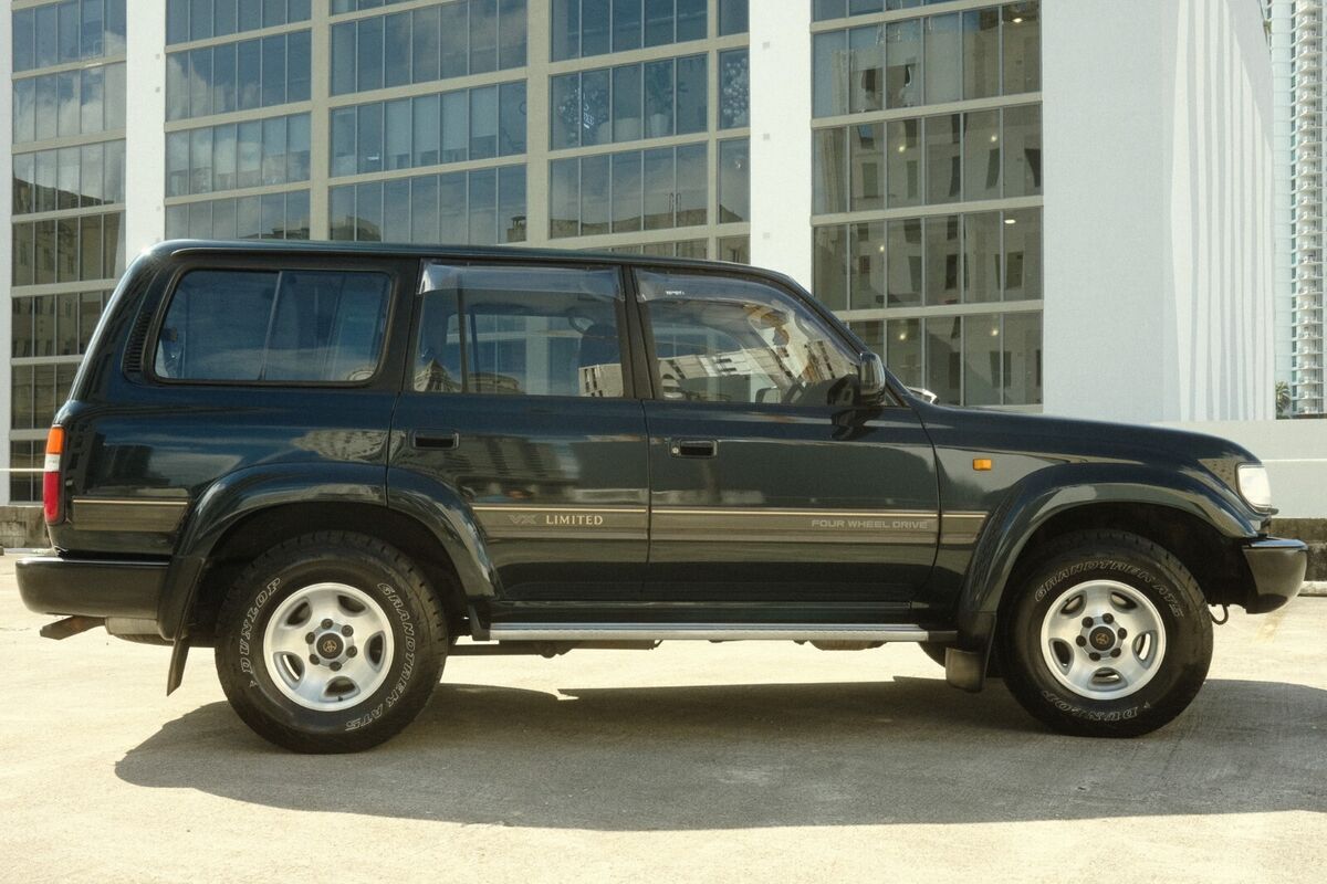 1993 Toyota Land Cruiser - photo 2