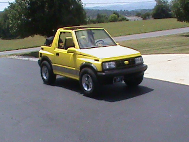 1993 Geo Tracker Convertible. - photo 7