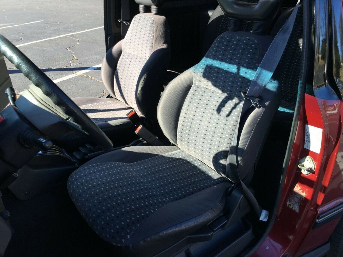 1993 Geo Tracker - photo 10