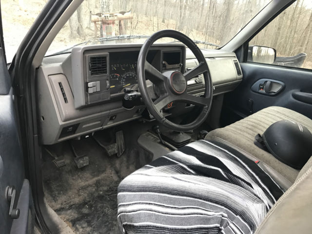 1993 GMC Sierra 1500 SIERRA 1500 4X4 5 SPEED STICK HEAVY DUTY CLASSIC - photo 11