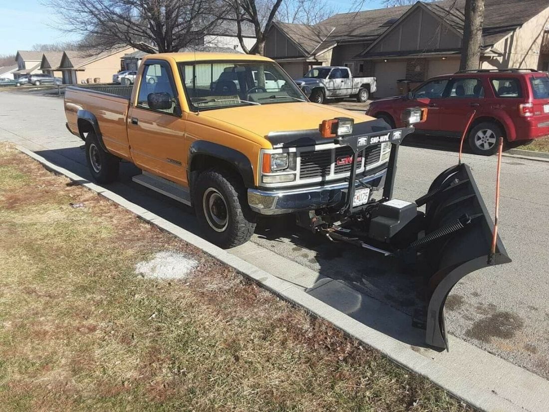 1993 gmc 3500 has a 5.7 l. Has 98k original miles lots of new parts 1993 GMC 3500