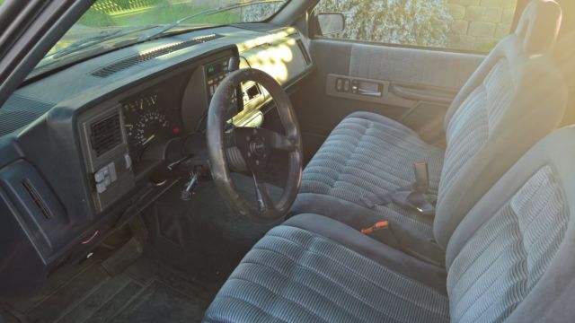 1993 GMC Sierra 1500 C1500 - photo 2
