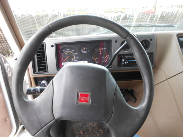 1993 GMC Other Wagon Van - photo 7
