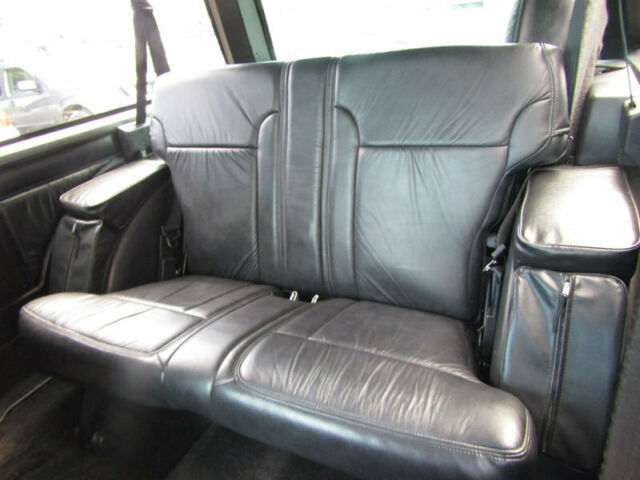 1993 GMC Jimmy 2dr Typhoon AWD - photo 12