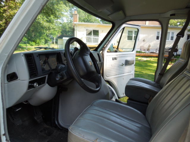 1993 GMC Vandura - photo 10