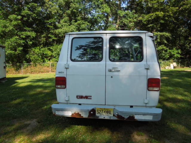 1993 GMC Vandura - photo 11