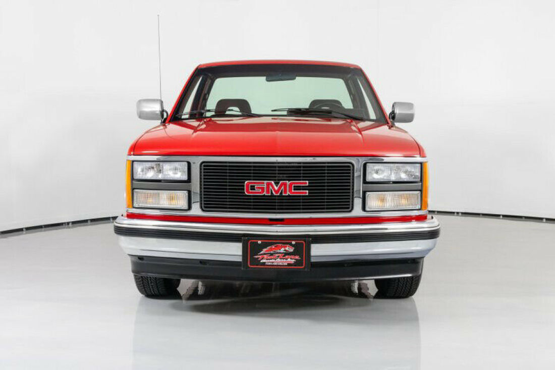 1993 GMC Sierra 1500 20k Miles 1 Owner - photo 4