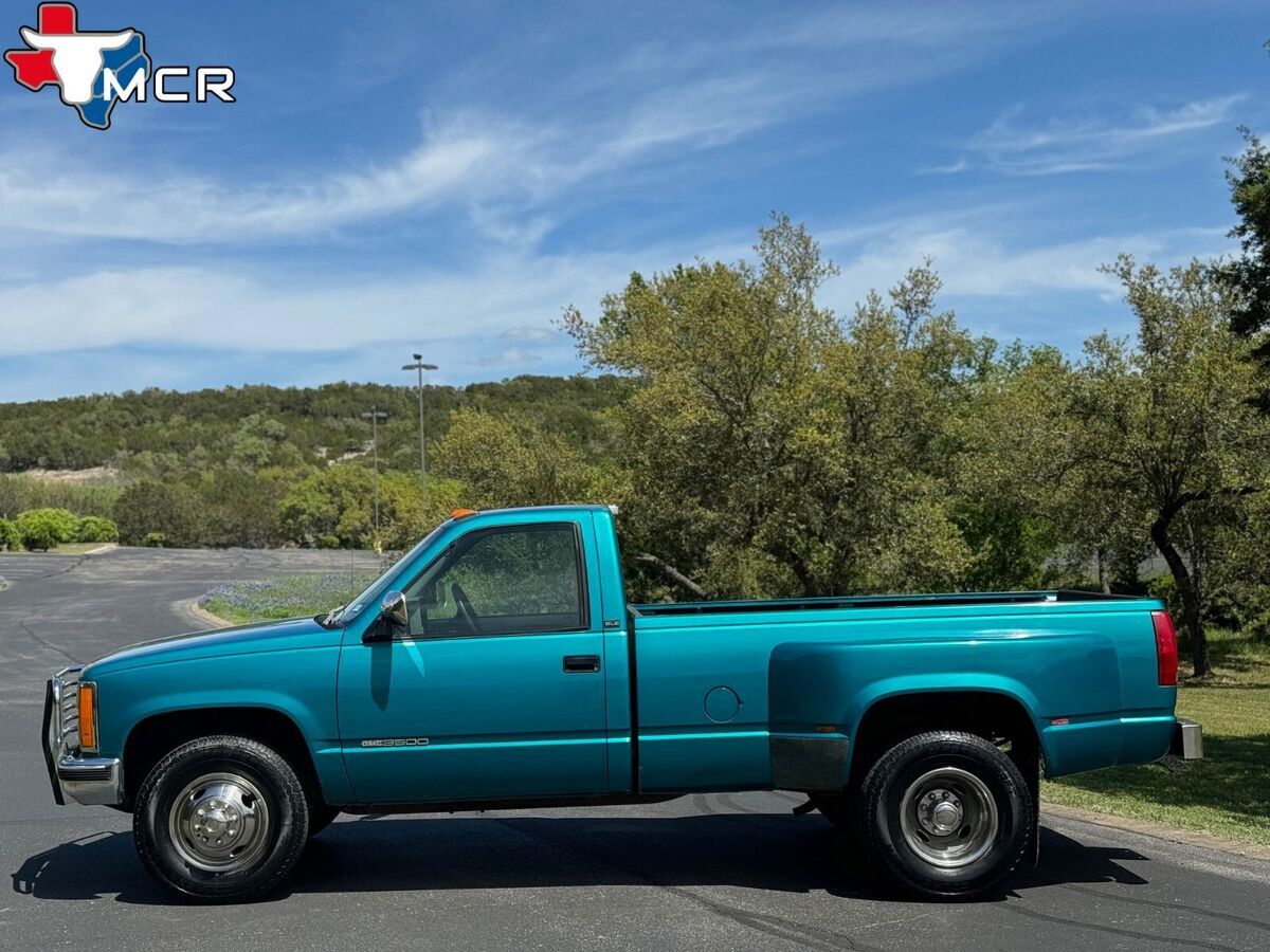 1993 GMC Sierra 3500 - C/K 3500 - Single Cab Dually - V8 Manual - photo 2