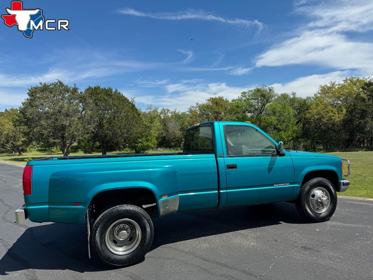 1993 GMC Sierra 3500 - C/K 3500 - Single Cab Dually - V8 Manual - photo 4