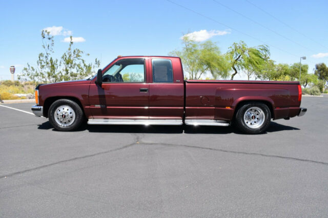 1993 GMC Sierra 3500 Club Coupe 155.5" WB - photo 3