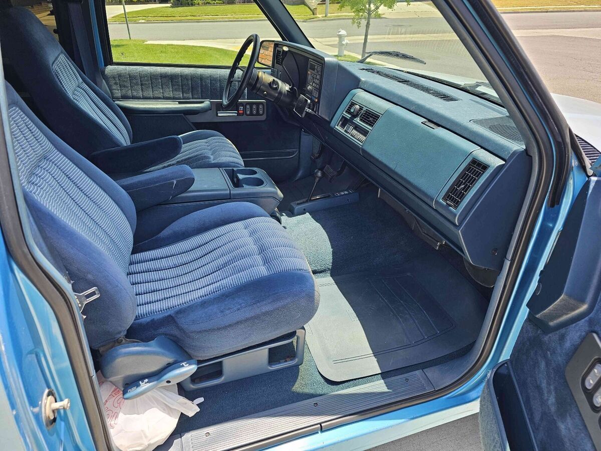 1993 GMC Sierra K1500 - photo 13