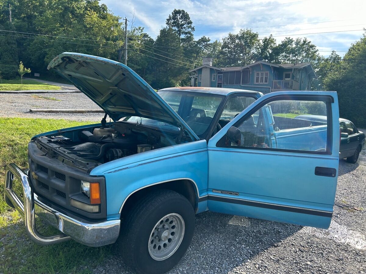 1993 GMC Sierra Pickup Blue 4WD Automatic K1500 1993 GMC Sierra K1500