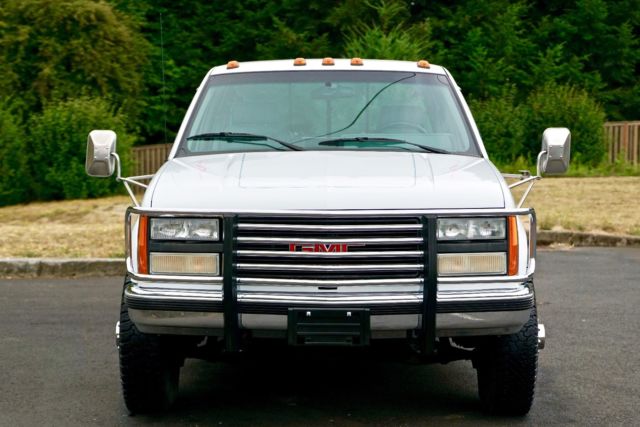1993 GMC Sierra 3500 SLE/Geneva Luxury Conversion - photo 6