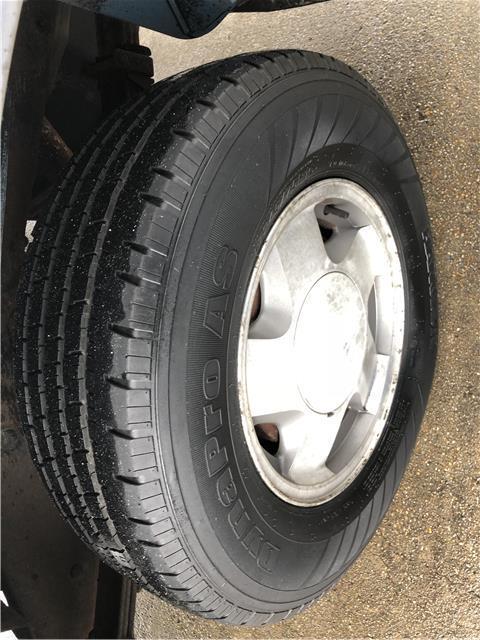 1993 GMC Suburban -- - photo 11