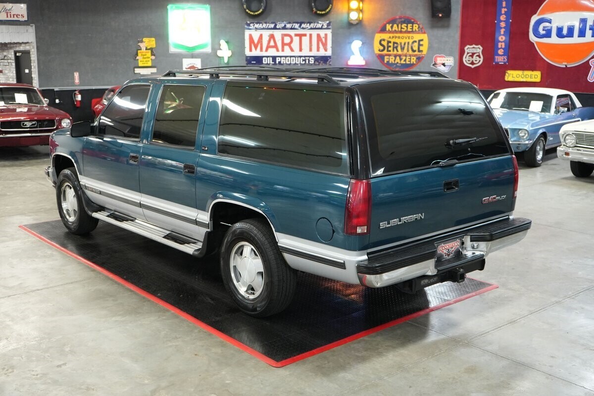 1993 GMC Suburban 1500 4x4 - photo 13