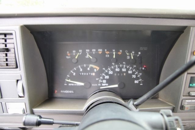 1993 GMC Suburban 1500 - photo 12