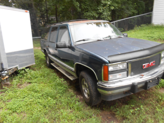 1993 GMC Suburban - photo 3