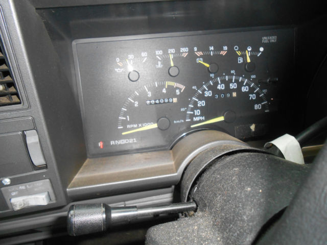 1993 GMC Suburban - photo 8