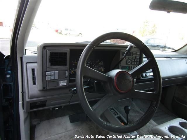 1993 GMC Suburban K 1500 Series SLE 4X4 Loased - photo 9