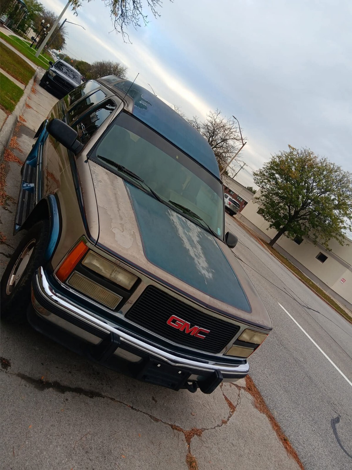 1993 GMC Suburban K1500 Geneva conversion - photo 11