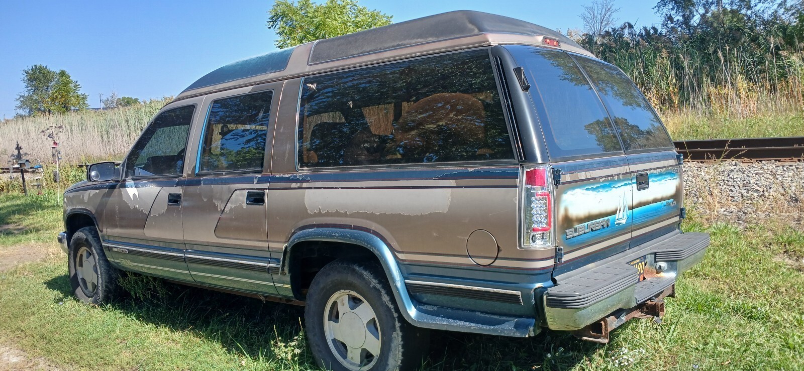 1993 GMC Suburban K1500 Geneva conversion - photo 3