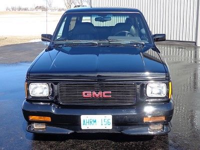 1993 GMC Typhoon - photo 3